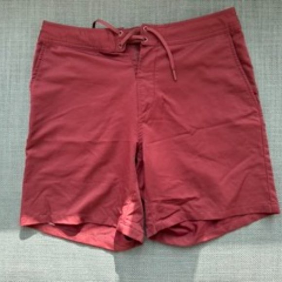Ten Thousand Foundation Short - No Liner - Size M - Maroon - Picture 2 of 2
